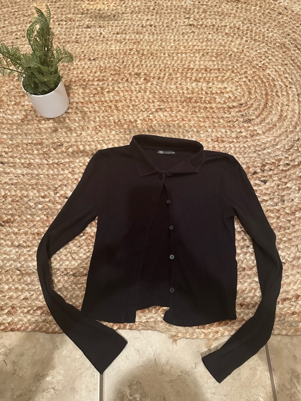 ZARA BUTTON DOWN TOP